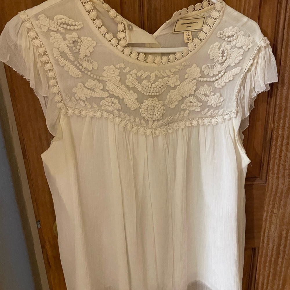 Moulinette Soeurs Anthropology Cream Embellished Cap Sleeve Blouse